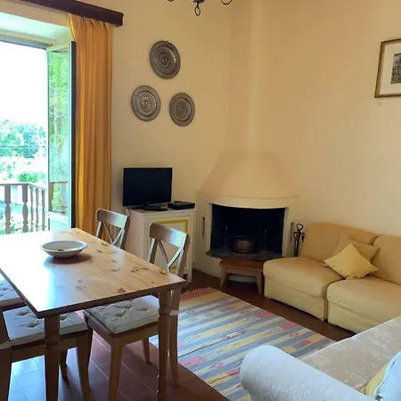 Casa La Ferriera * Massa (Tuscany)